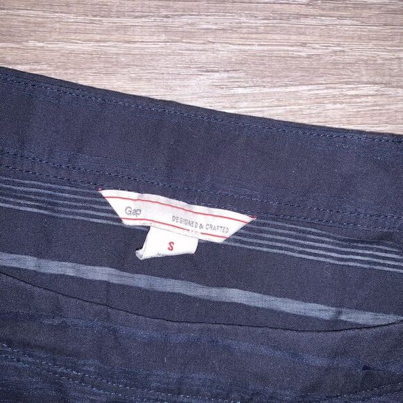 Gap navy blouse S - Picture 3 of 3